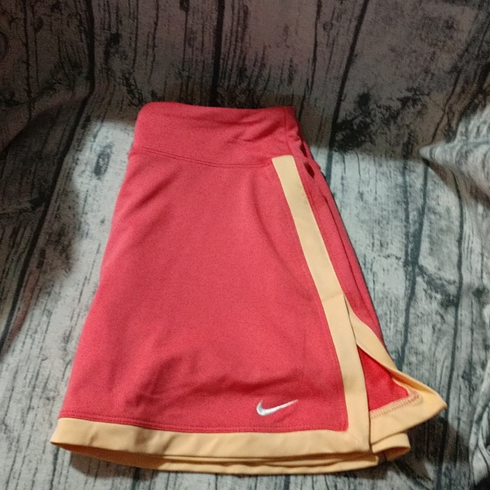 Nike tennis skirt